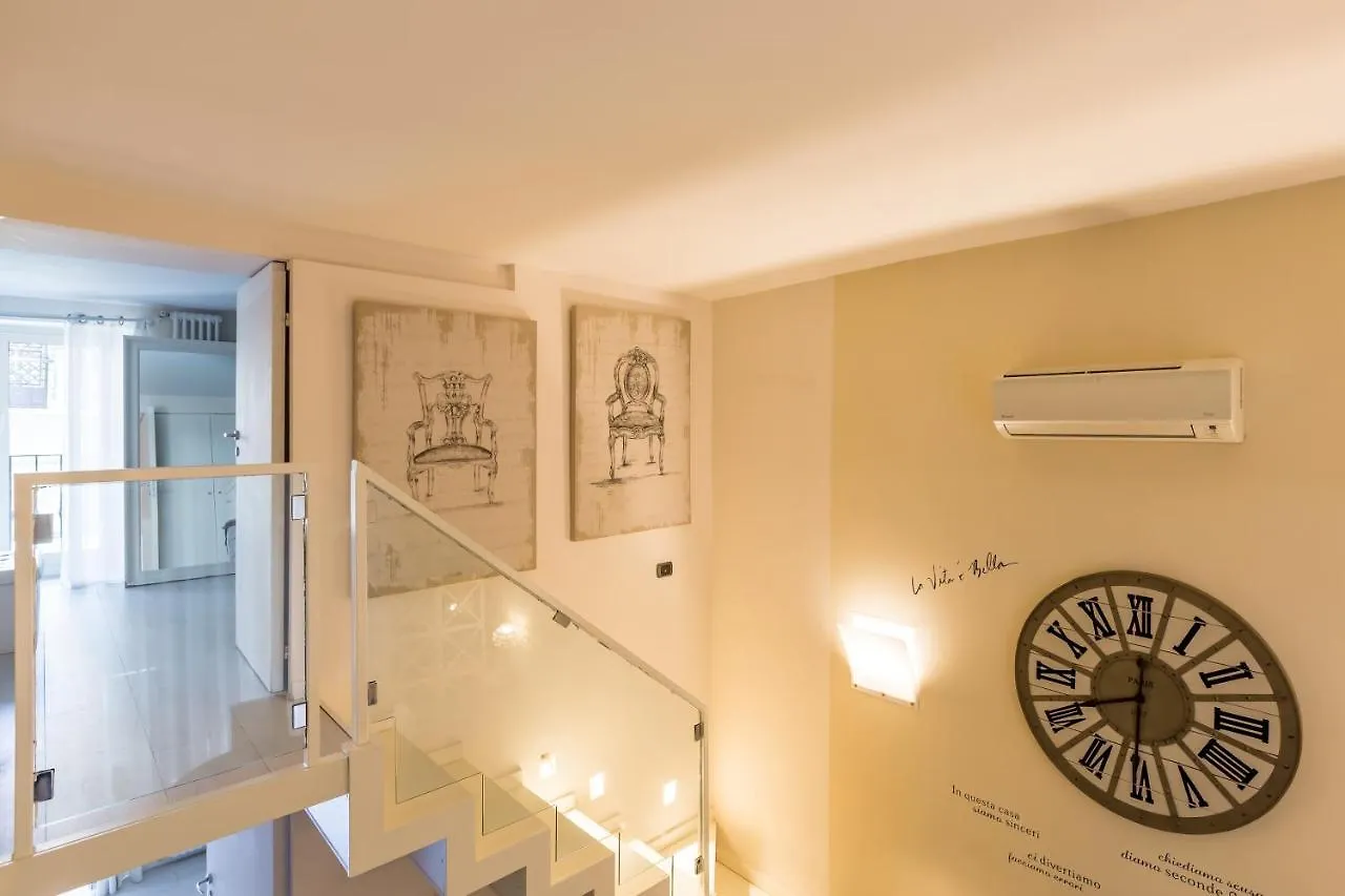 Apartment Cool Flat At Via Dei Mille By Napoliapartments Italy
