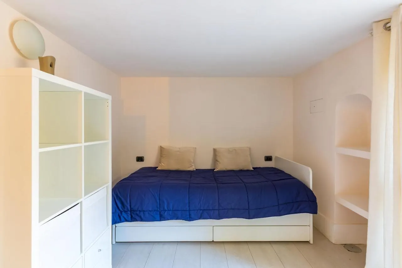 Cool Flat At Via Dei Mille By Napoliapartments 0*, Naples Italy